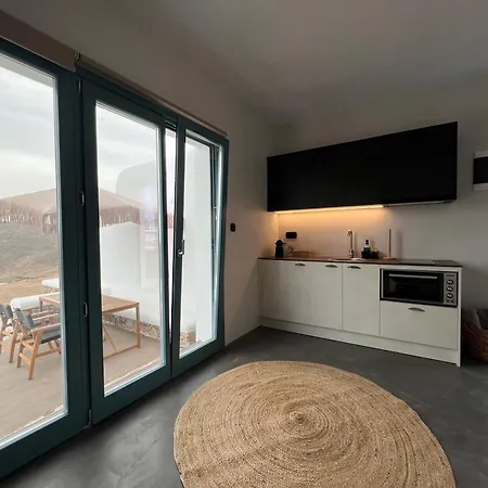 Thronos Apartamento *