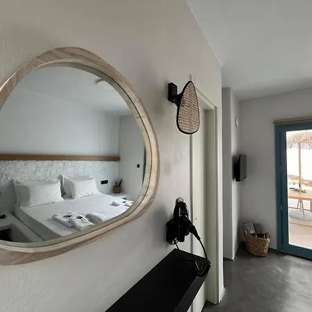 Thronos Apartamento Ano Mera