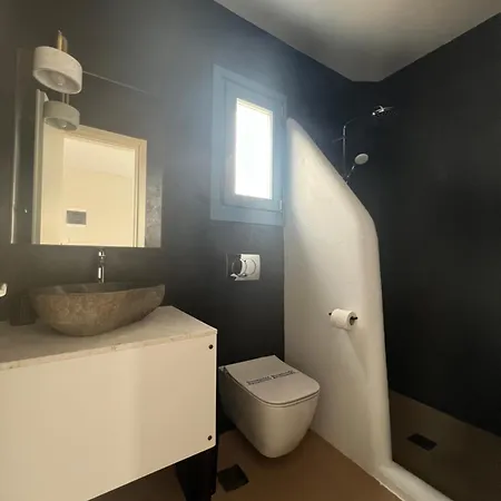 Thronos Apartamento Ano Mera